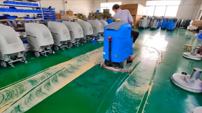 奉贤2023年还在用人工的物业保洁不妨试试洗地机吧